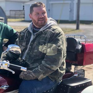 Meet your Posher, Cole